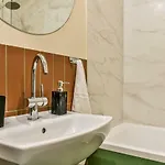 Białe Apartament *